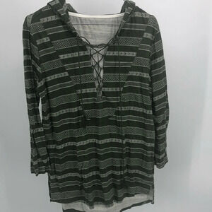 REI Carve Designs green lace up shirt hoodie Small